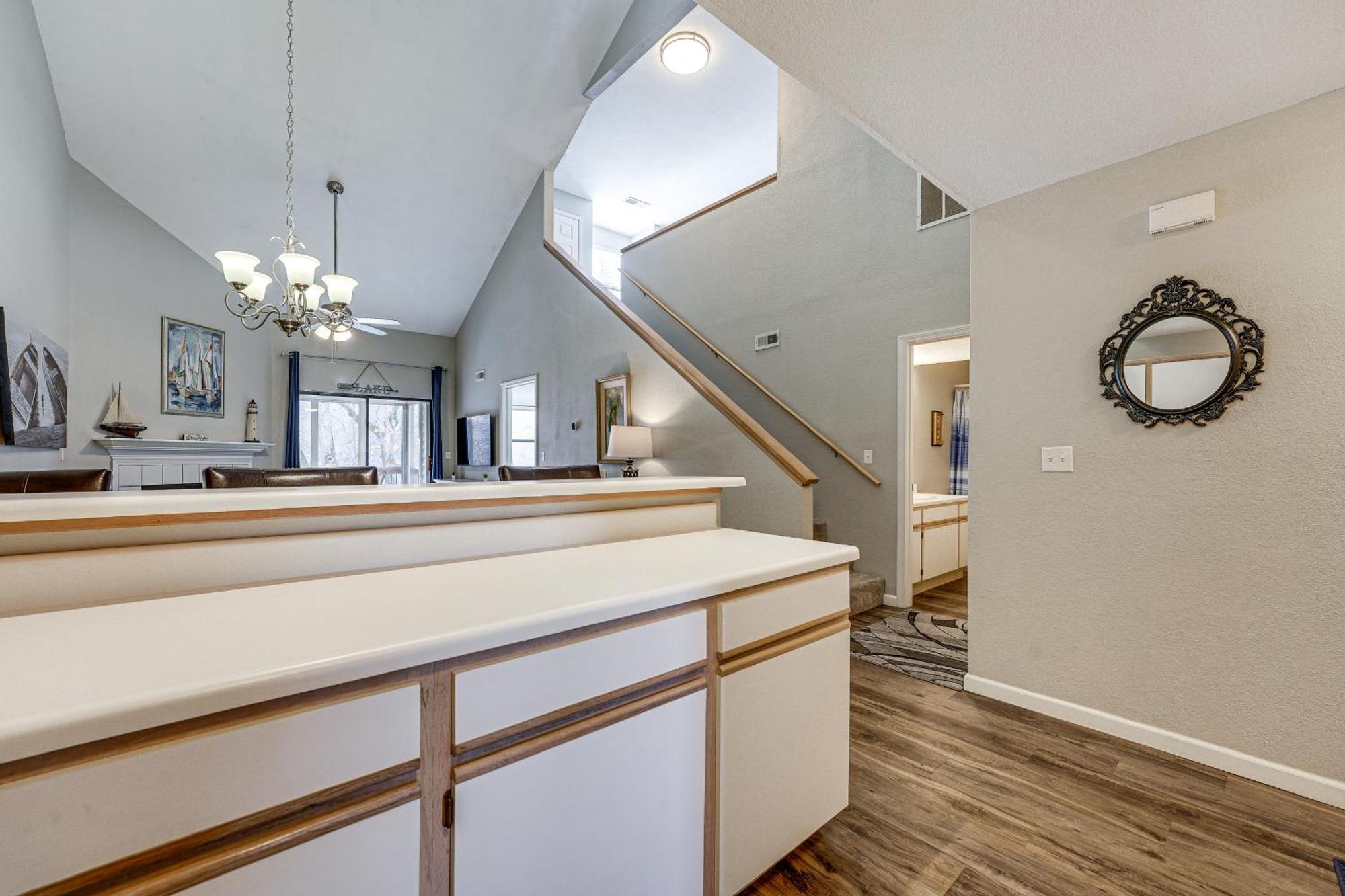 Lakefront Branson Penthouse With Resort Amenities! Екстериор снимка